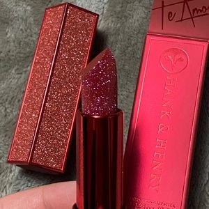 Hank & Henry Satin Cream Lipstick